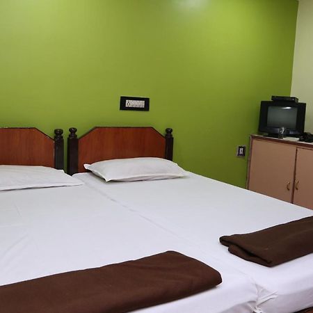 Vani Lodge Visakhapatnam Extérieur photo